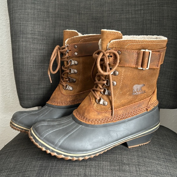 Winter Fancy Lace II in Elk/Grizzly Bear Size 10 - Picture 2 of 8